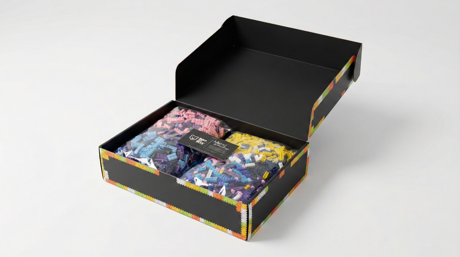 Coffret KLIPS'IT ouvert avec ses pièces